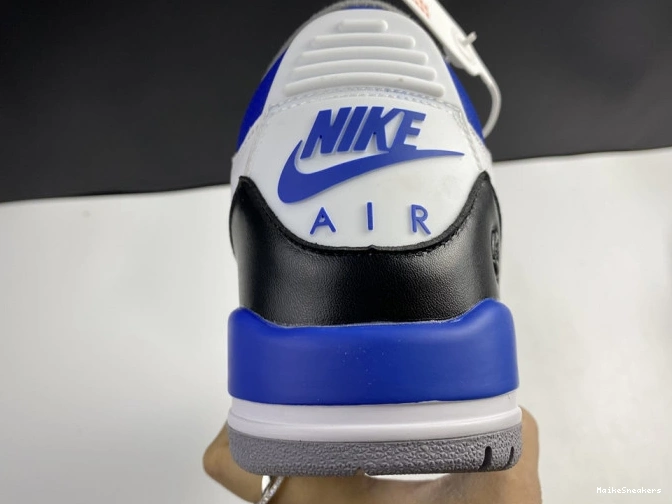 MaikeSneakers Jordan White Blue CT8532-040 3 Retro Air 0717